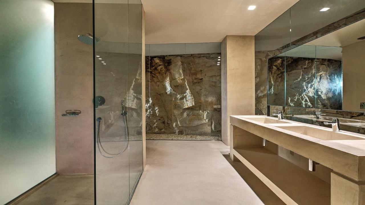 מילופוטאס Private 4 Bedroom Luxury Peaceful Mylo Villa W 2 Pools Close To Mylpotas Beach מראה חיצוני תמונה