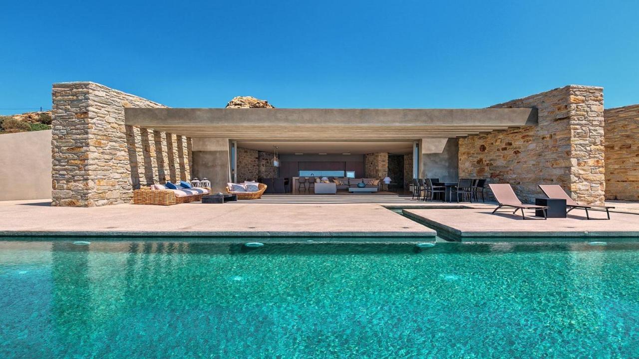 מילופוטאס Private 4 Bedroom Luxury Peaceful Mylo Villa W 2 Pools Close To Mylpotas Beach מראה חיצוני תמונה